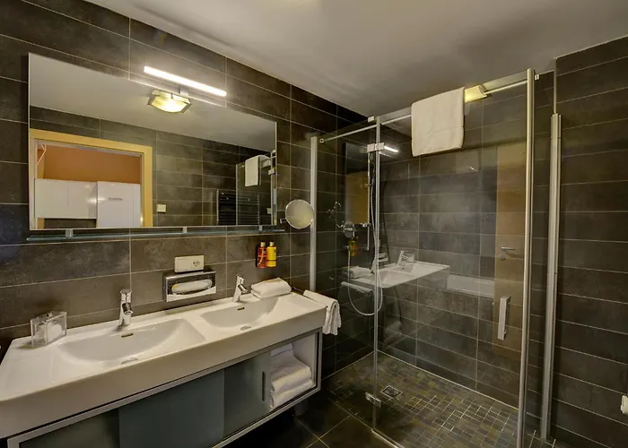 Apartment Mountain By